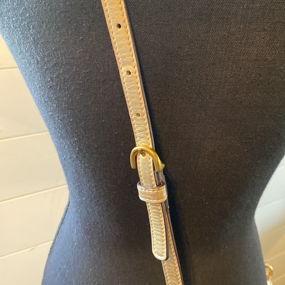 Authenticated Coach Peyton Tattersall File Crossbody - Picture 10 of 16